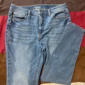 High Rise Blue Jeans with Faded Look